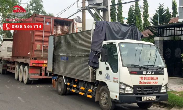 Chành xe Nguyễn Hoàng tuyến Sài Gòn Đà Nẵng Nha Trang